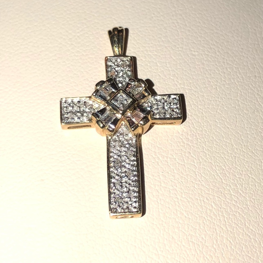 COPY - 14KT Diamond Cross ✝️